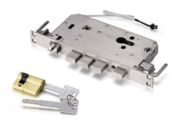 华龙24小时上门开锁公司